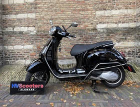 Vespa GTS Super 300