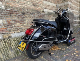 Vespa GTS Super 300