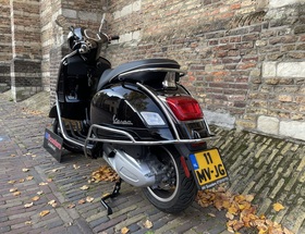 Vespa GTS Super 300