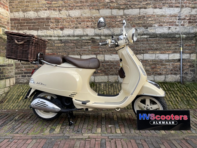 Vespa LXV 50 